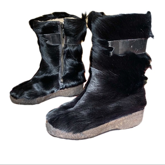 70's Black Goat Fur Yeti Boots 6.5/7 Go-go boots - Picture 2 of 16